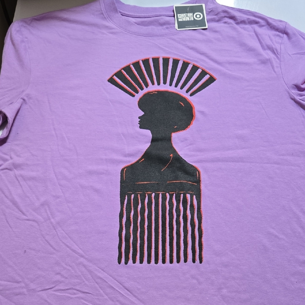 Target BLACK HISTORY MONTH  Lavender Tee with Black Graphic P2P 21'